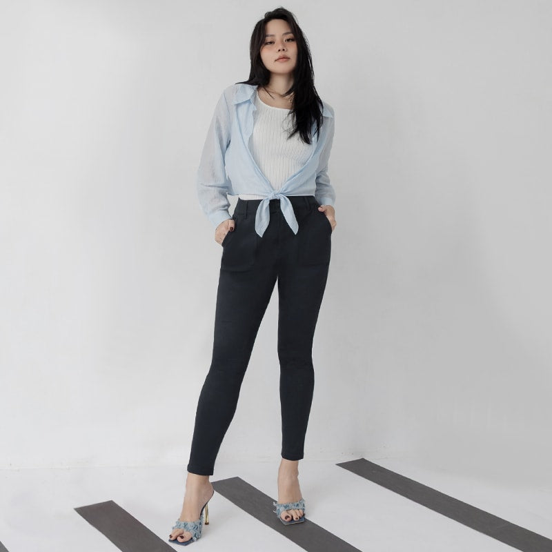 Tummy-Flattering Plus Size Slimming Pants  2.0 (Long)