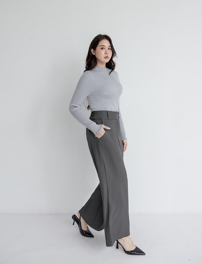MISS. Essential Versatile Plus Size Ribbed Knit Top