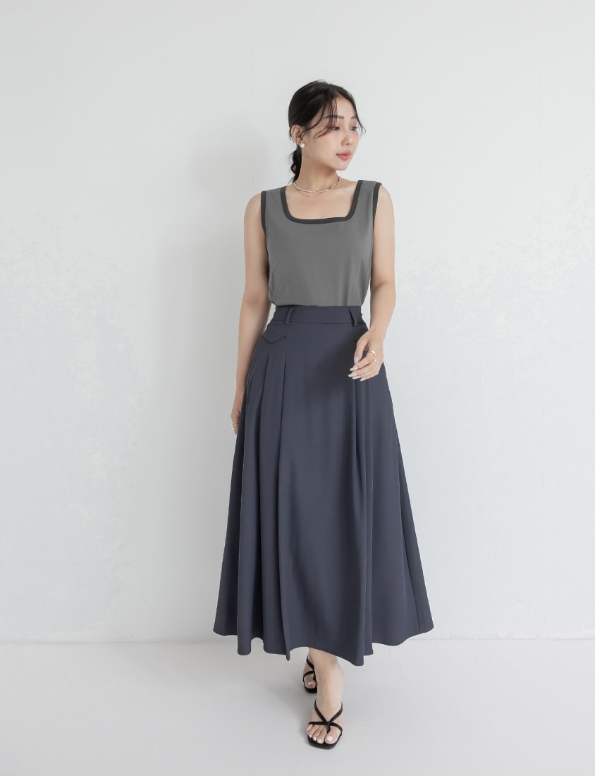 MISS. Slim Fit Tailored Pleated A-Line Plus Size Maxi Skirt