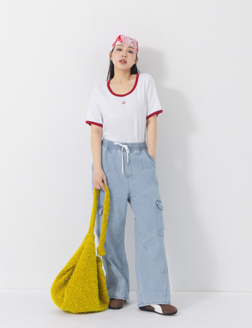 Contrast Cherry Embroidery Crewneck Plus Size Tee