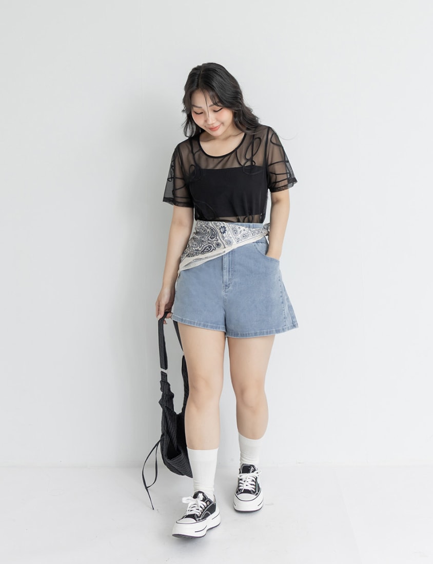 Japanese Style Wavy Line Sheer Textured Plus Size Top