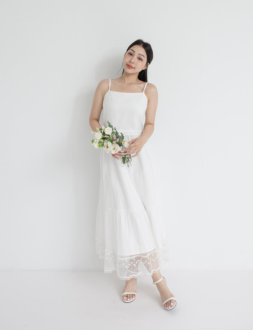 Romantic Adjustable Mesh Plus Size Cami Maxi Dress