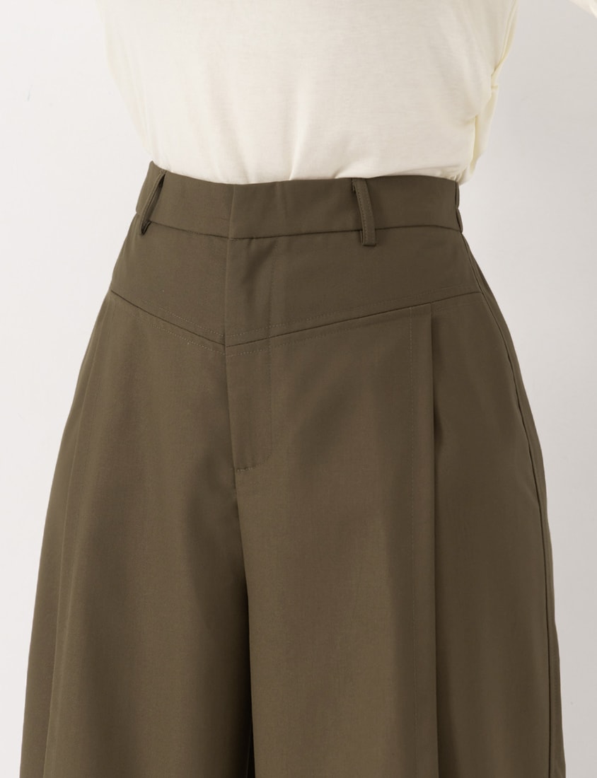 MUA! Topstitched Design Elastic Back Plus Size Tapered Pants