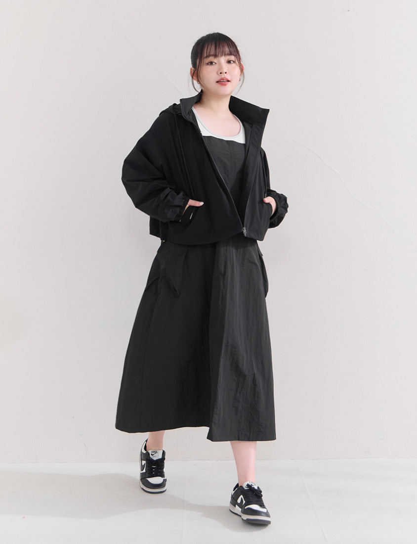 Light Utility Adjustable Strap Plus Size Maxi Dress