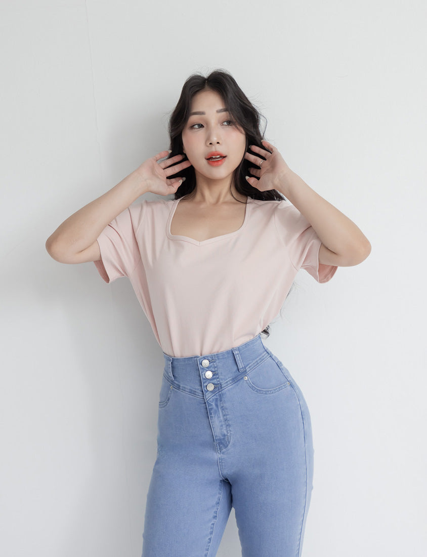 Upgraded 2.0! Sweetheart Neckline Plus Size Slim Tee