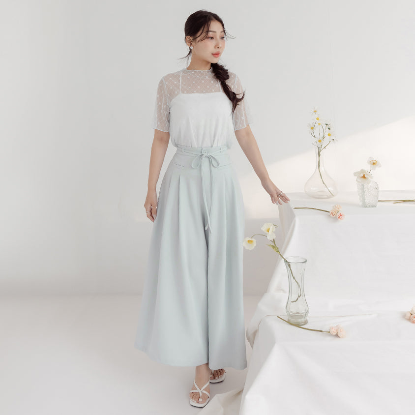 MISS. Pleated Cropped Plus Size Wide Leg Pants (With Waist Tie)