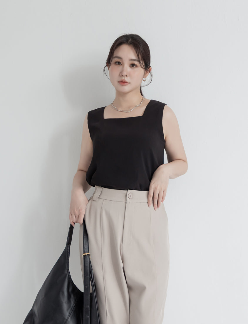 MISS. Textured Crinkle Chiffon Square Neck Plus Size Tank Top