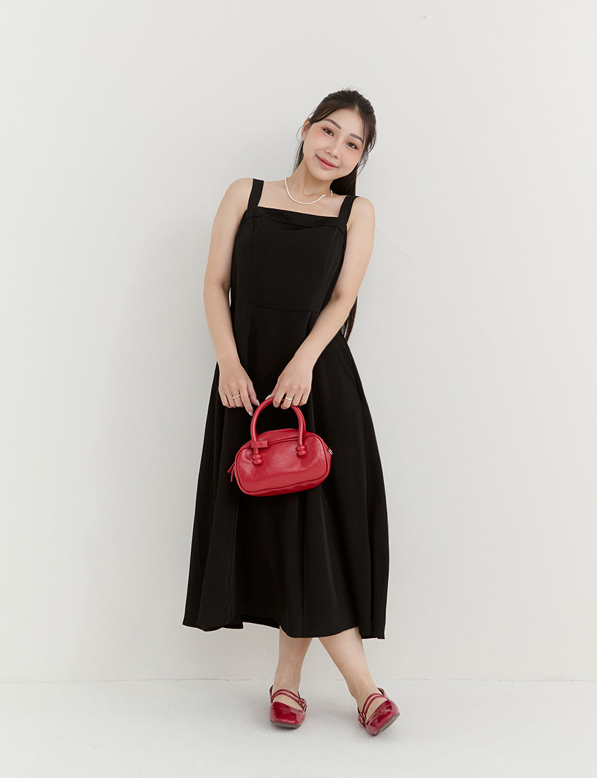 MISS. Minimalist Adjustable Strap Plus Size Maxi Dress