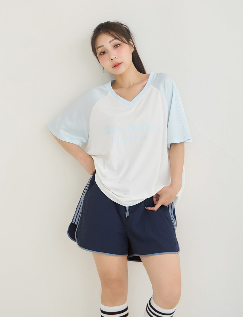 American Style Contrast V-Neck Oversized Jersey Plus Size Tee
