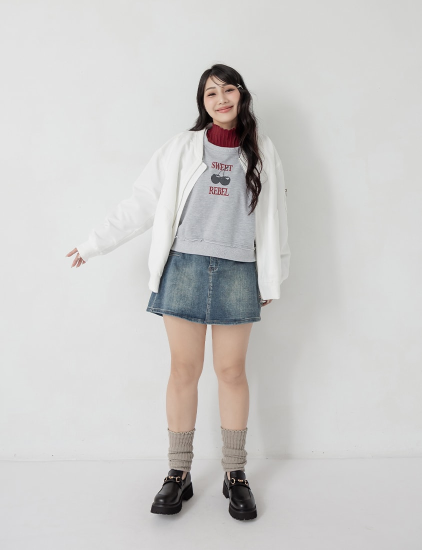Cute Cherry Raw-Edge Oversized Sweatshirt