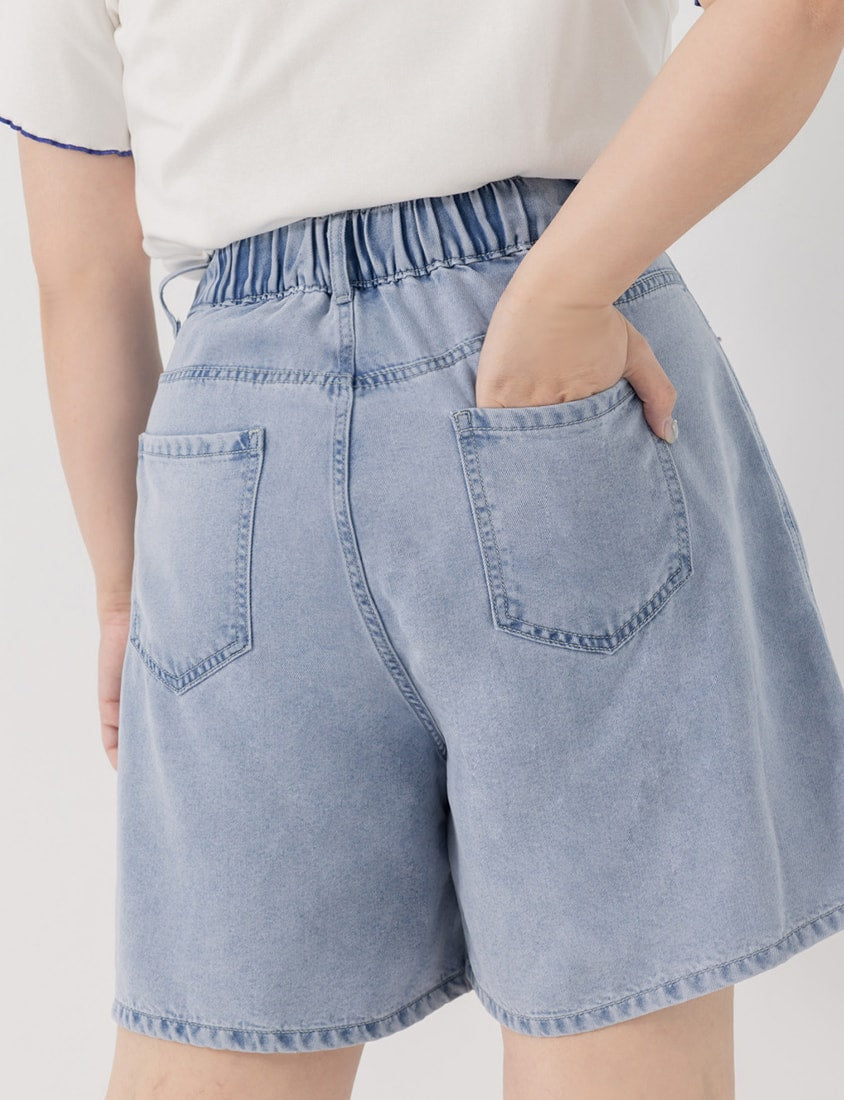 Lyocell Cooling Boyfriend Plus Size Denim Shorts