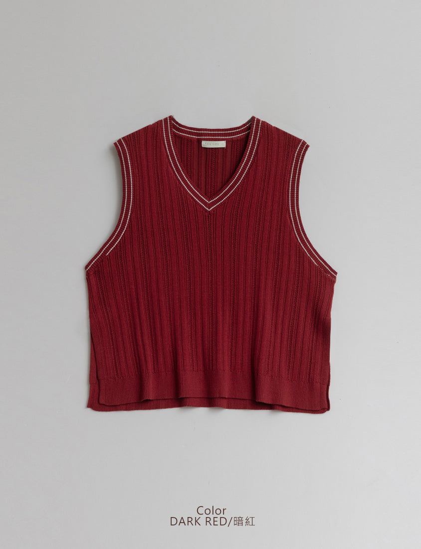 MISS. Korean Style Contrast V-Neck Plus Size Knit Vest