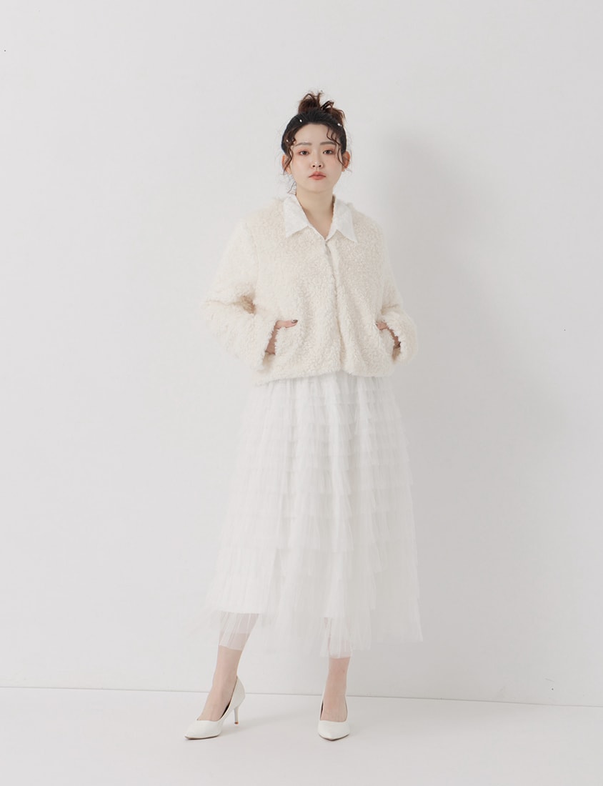 MISS. Japanese Style V-Neck Curly Knit Plus Size Cropped Jacket