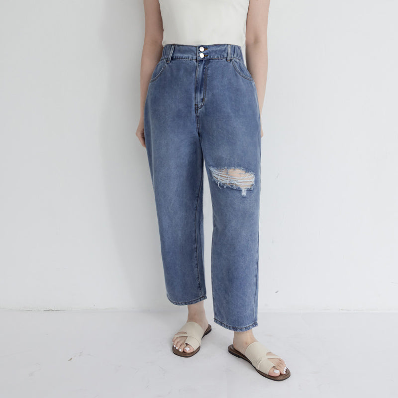Cooling Lyocell Slimming Plus Size Boyfriend Jeans