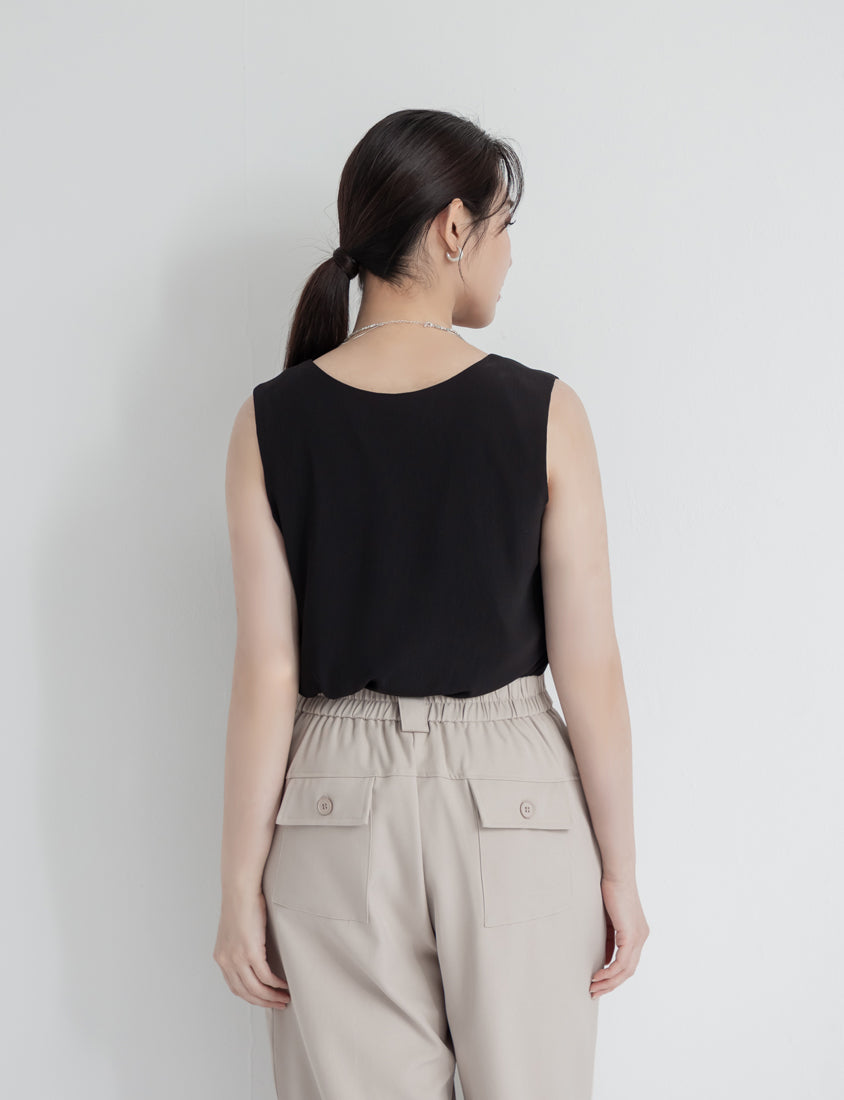 MISS. Textured Crinkle Chiffon Square Neck Plus Size Tank Top