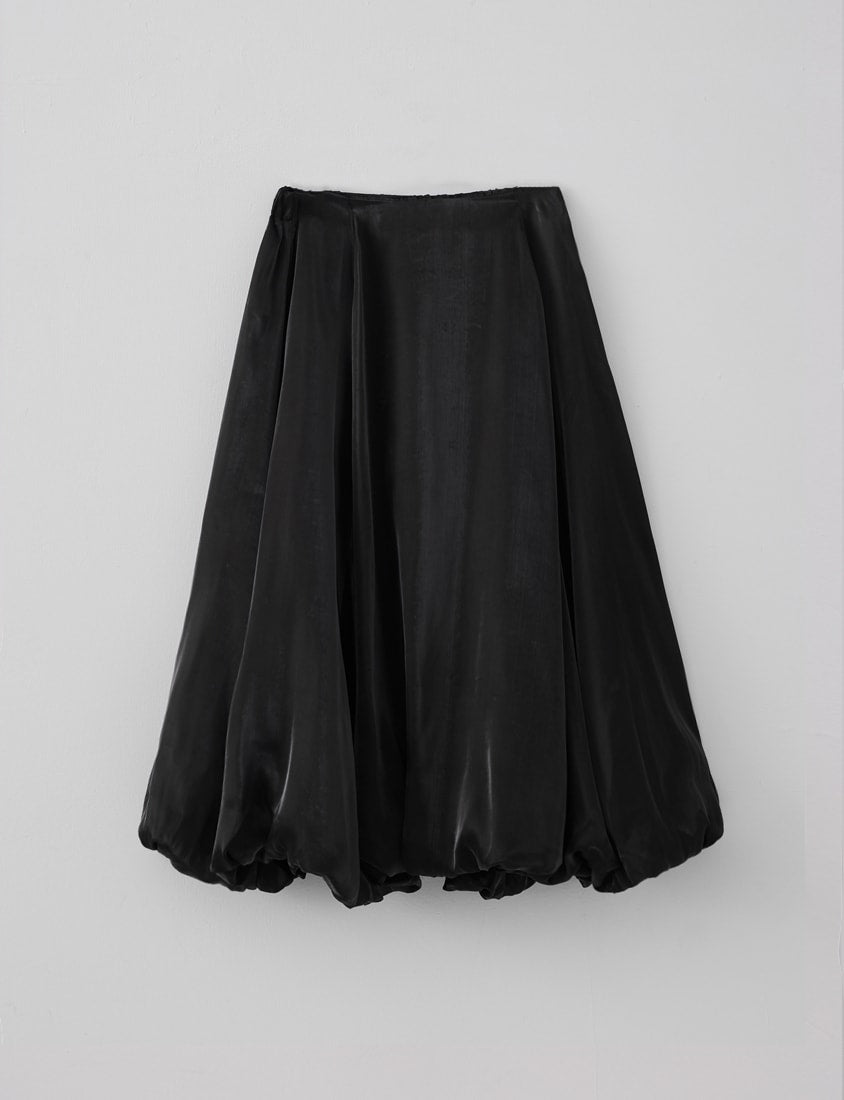 MORE U Airy Glossy Plus Size Bubble Skirt