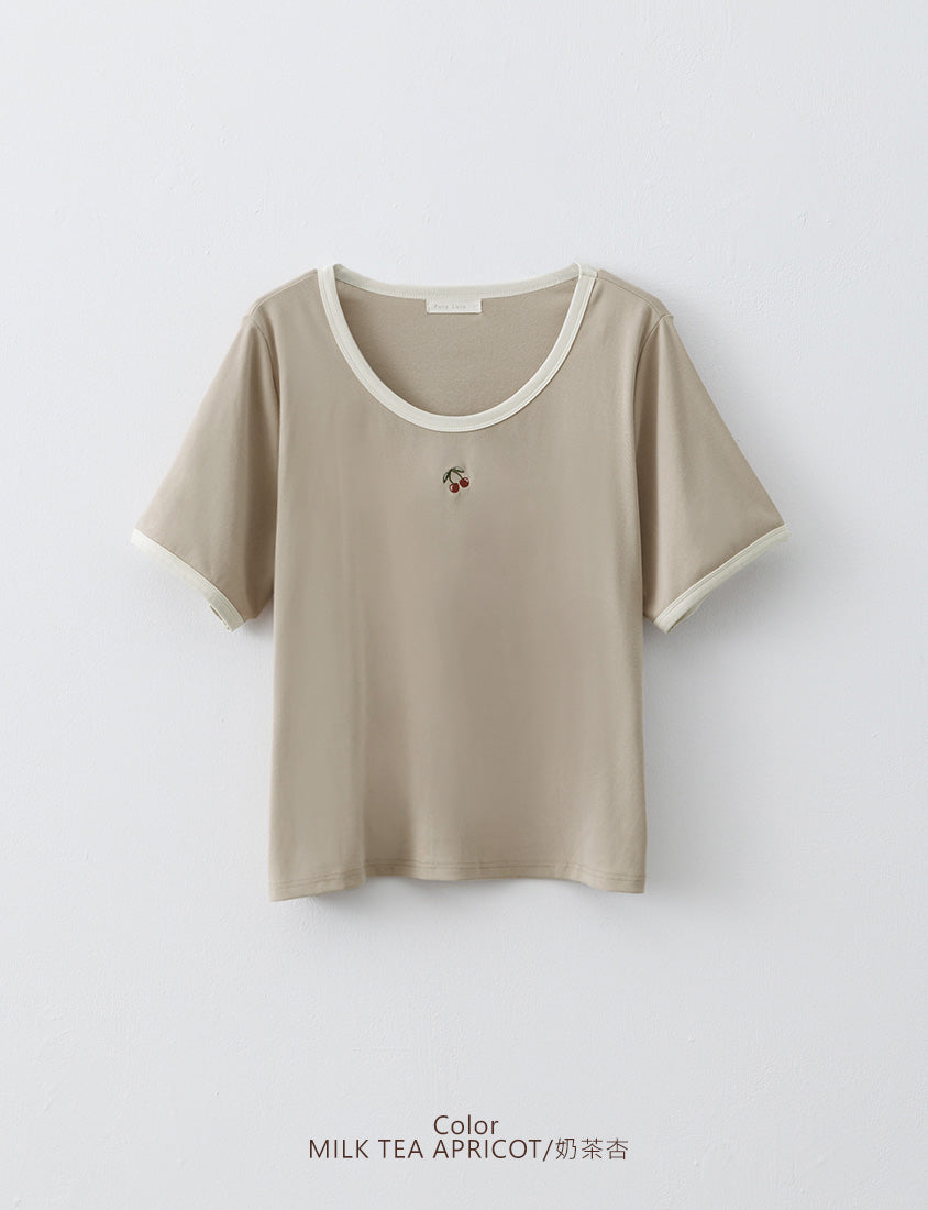 Contrast Cherry Embroidery Crewneck Plus Size Tee