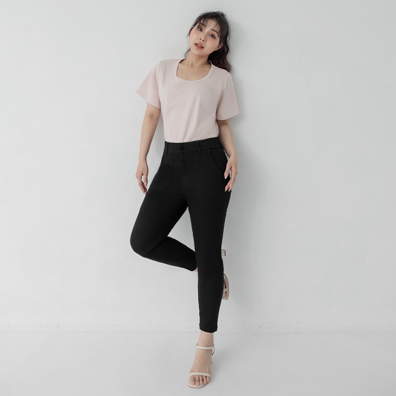 Tummy-Flattering Plus Size Slimming Pants  2.0 (Short)