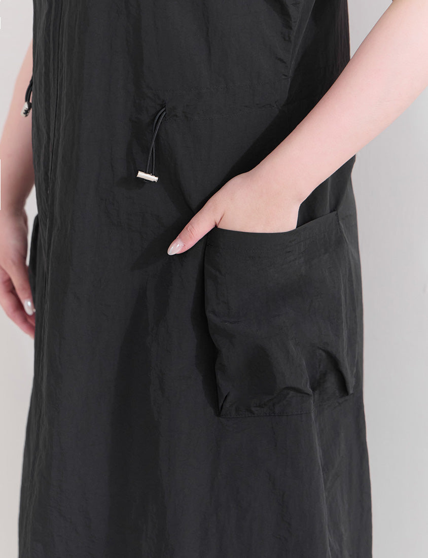 Light Utility Adjustable Strap Plus Size Maxi Dress