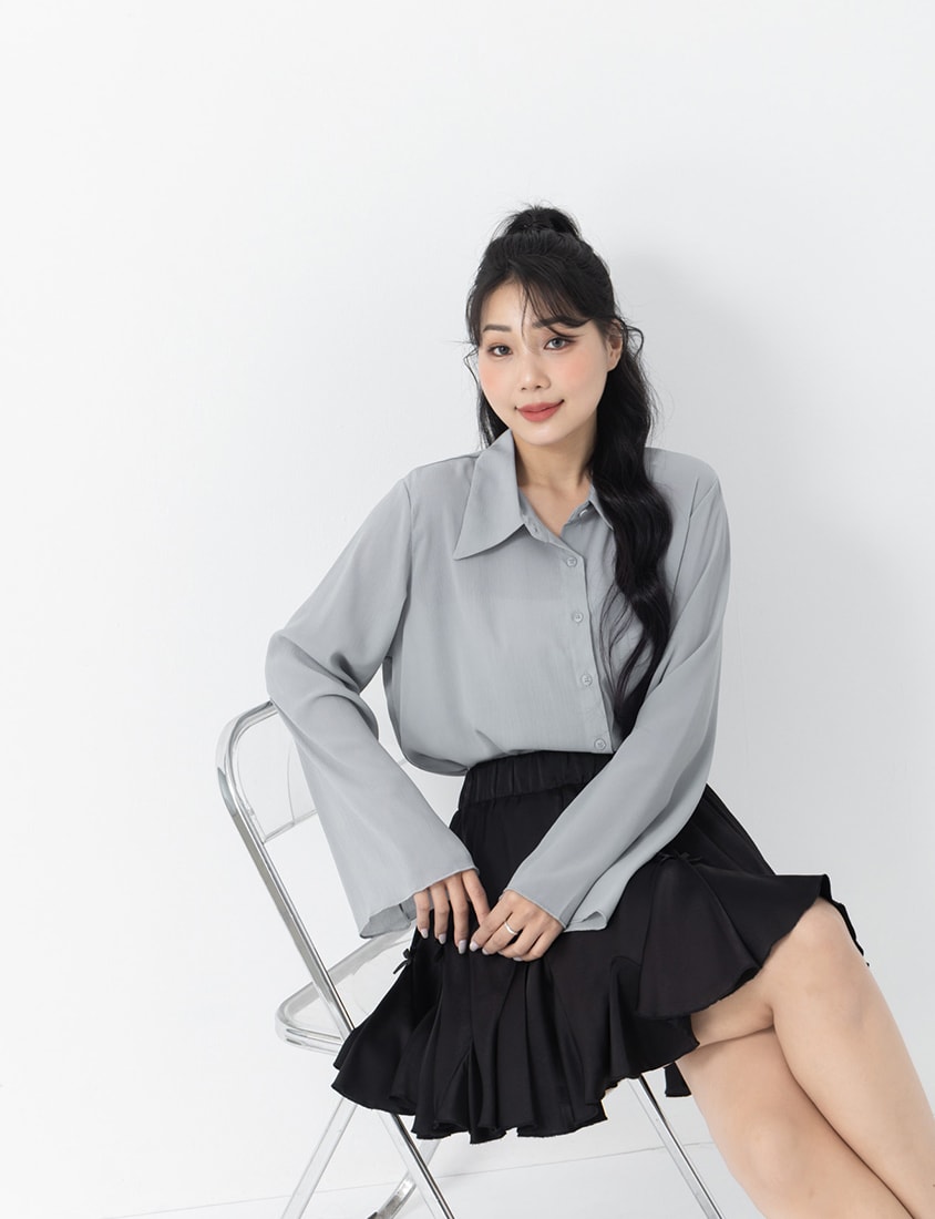 Sheer Crinkle Bell Sleeve Cropped Plus Size Shirt
