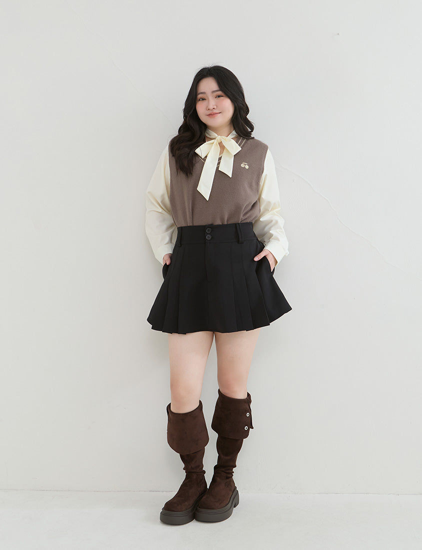 Preppy Cherry Embroidered Cropped Knit Plus Size Vest