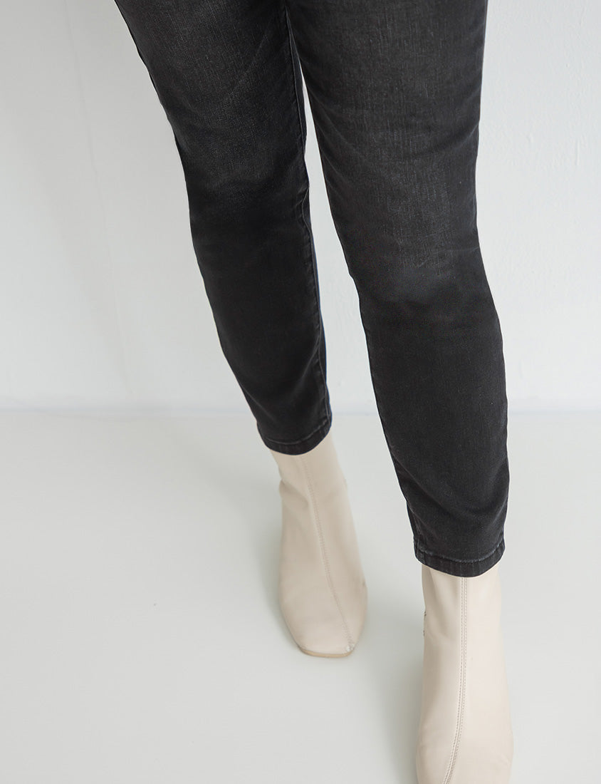Push-Up High Waist Tummy-Control Plus Size Jeans