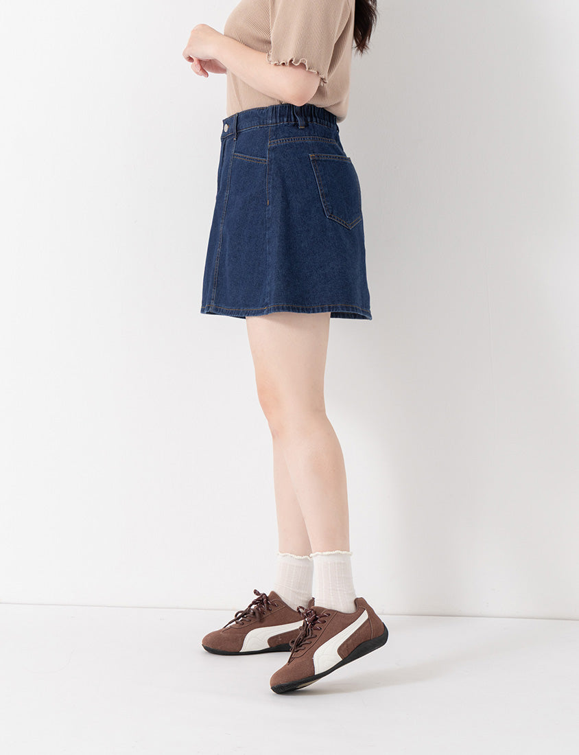Standard Perfect Fit Seamed A-Line Denim Plus Size Mini Skirt