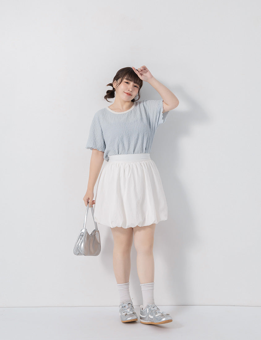 Sweet Colorful Contrast Trim Crinkle Plus Size Tee