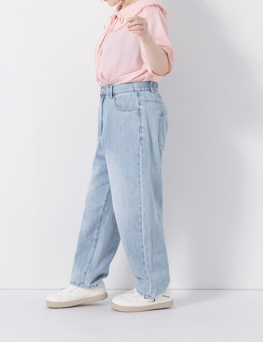 Apple-Shaped Friendly! Perfect Fit Slim Straight Cropped Plus Size Jeans