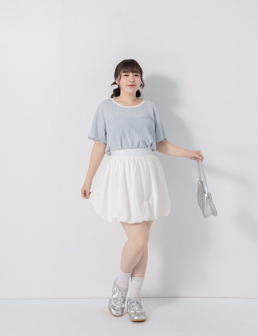 Sweet Colorful Contrast Trim Crinkle Plus Size Tee