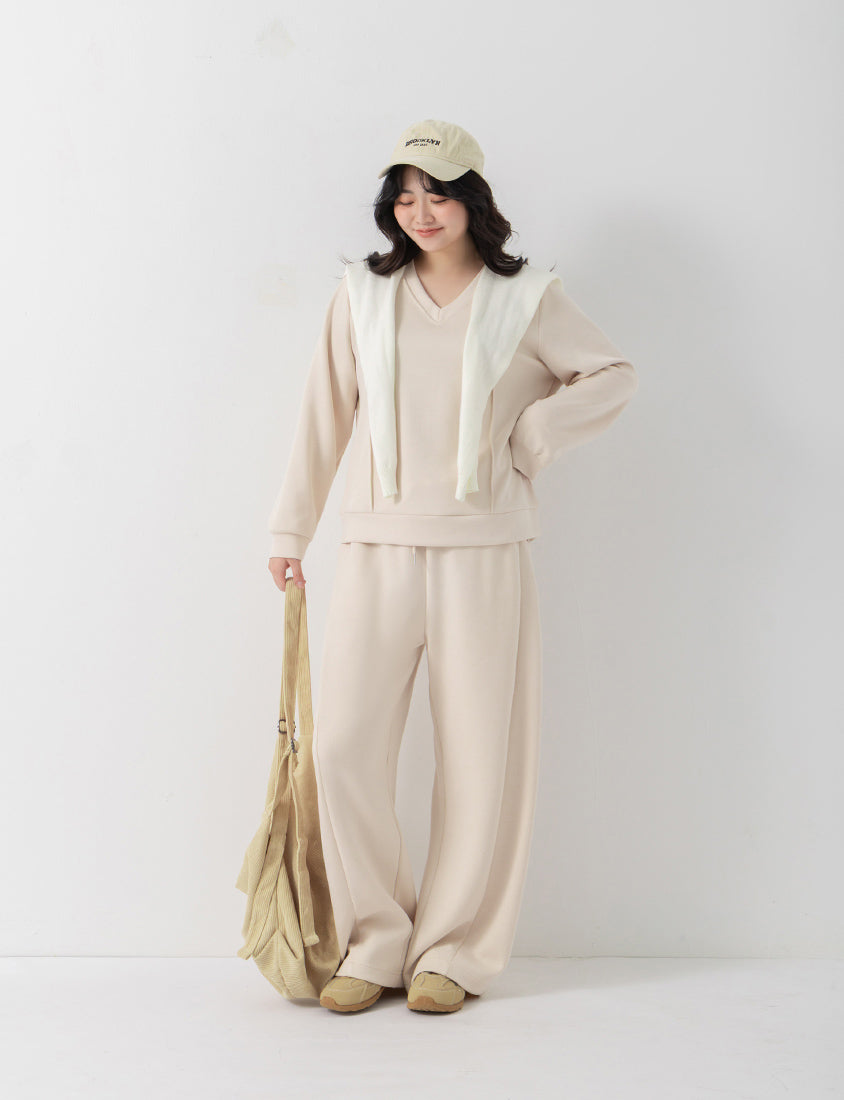 Apple-Shaped Friendly! Perfect Fit Seamed Yogurt Touch Plus Size Sweater