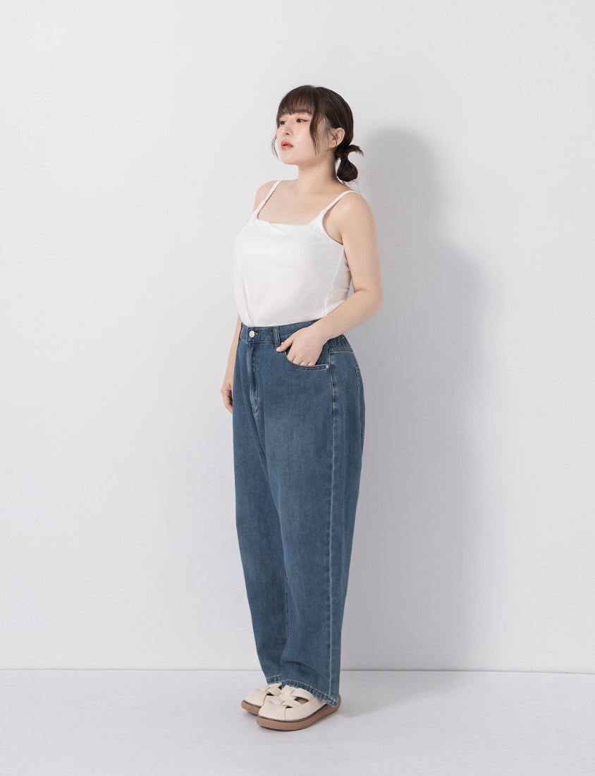Apple-Shaped Friendly! Perfect Fit Slim Straight Cropped Plus Size Jeans