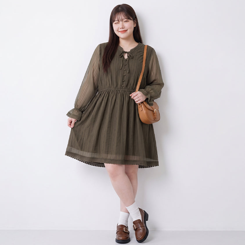 Vintage Lace Cinched Waist Plus Size Mini Dress