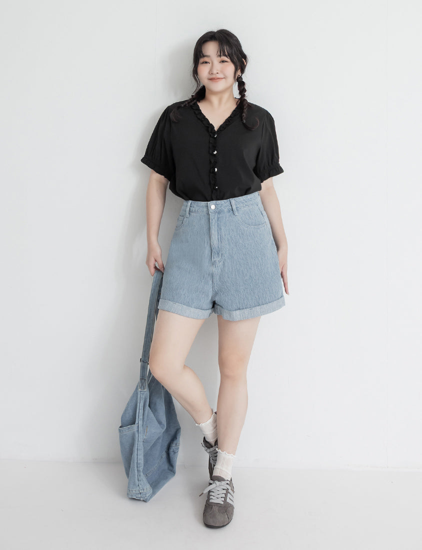 Textured Two-Tone Denim Cuffed Plus Size Shorts