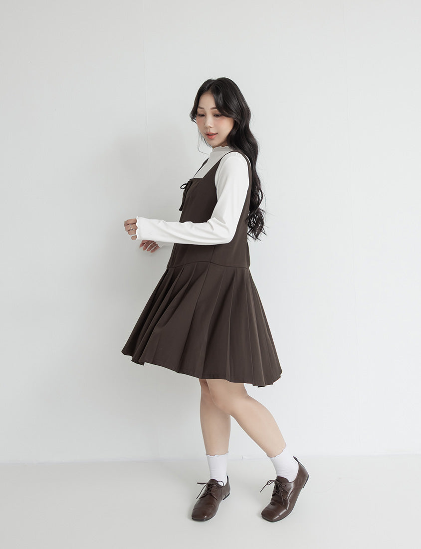 Square Neck Tie-Front Pleated Pinafore Plus Size Mini Dress